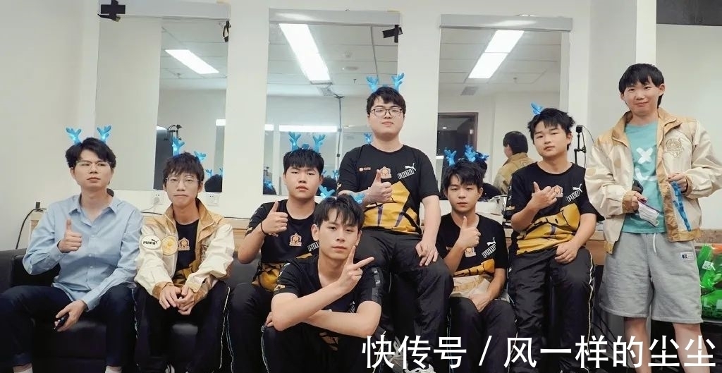 从而奠定了 从而奠定了