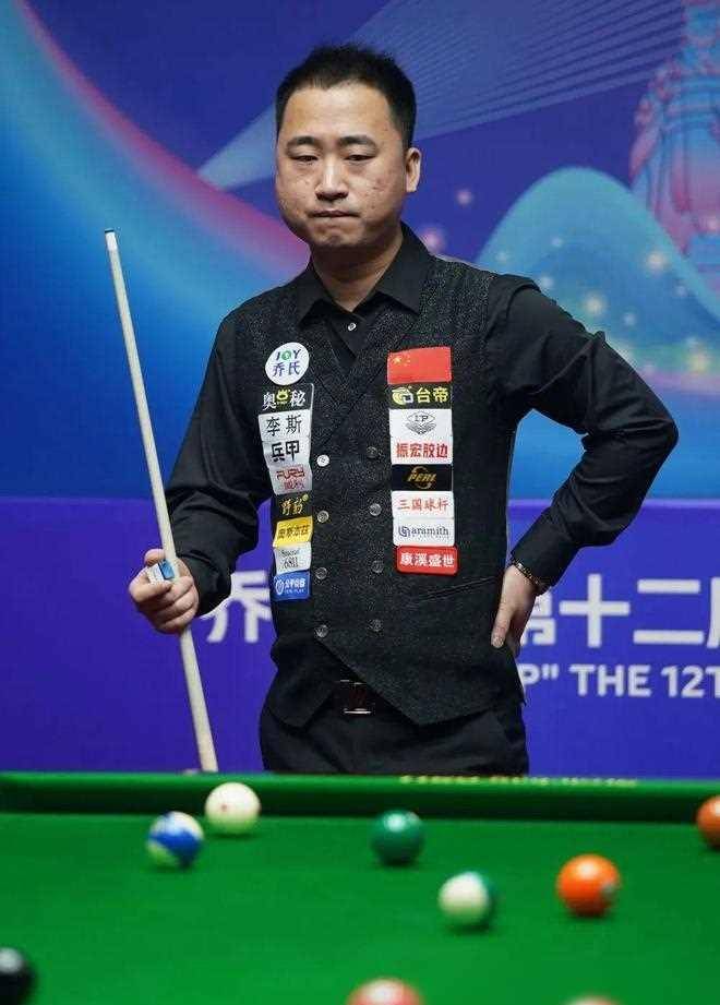 看他踢球会 看他踢球会