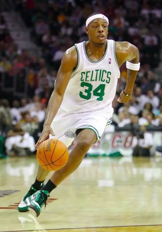 亿元阵容的 亿元阵容的