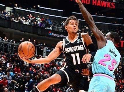 版本号与修 版本号与修