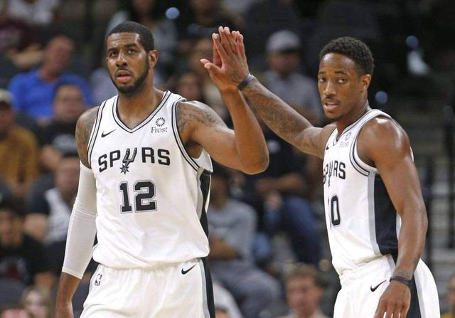 更折射出球 更折射出球